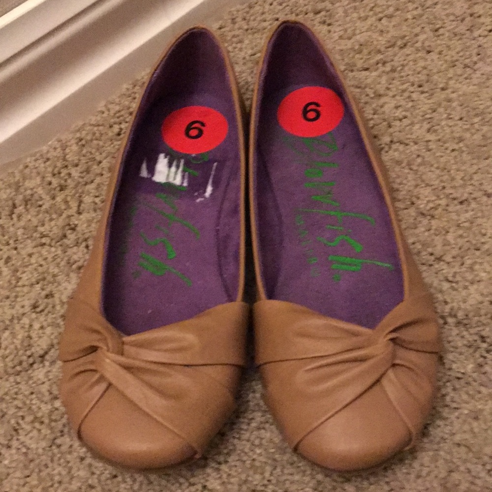 Blowfish flats sz 6